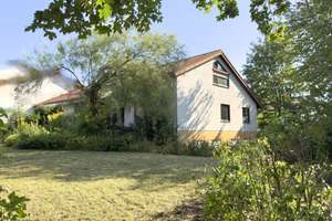 Dreifamilienhaus in Ulm-Böfingen: Ruhiges Wohnen in Ortsrandlage und Sofort-Rendite