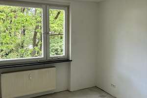 Ruhige Dreizimmerwohnung in Sündersbühl mit Blick ins Grüne – Nansenstr. 26, 90439 Sündersbühl, Nürnberg – Vorschaubild 4