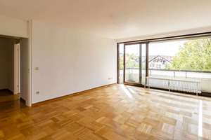 Ideal für Investoren wie Selbstnutzer: top geschnittene Fünf-Zimmer-Balkonwohnung