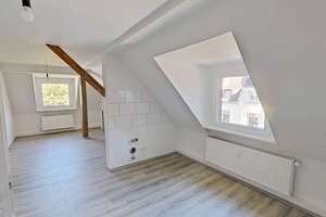Moderne 3-Zimmer-Wohnung mit Tageslichtbad und viel Komfort in Duisburg-Meiderich – Heisingstraße 52, 47137 Mittelmeiderich, Duisburg – Vorschaubild 1