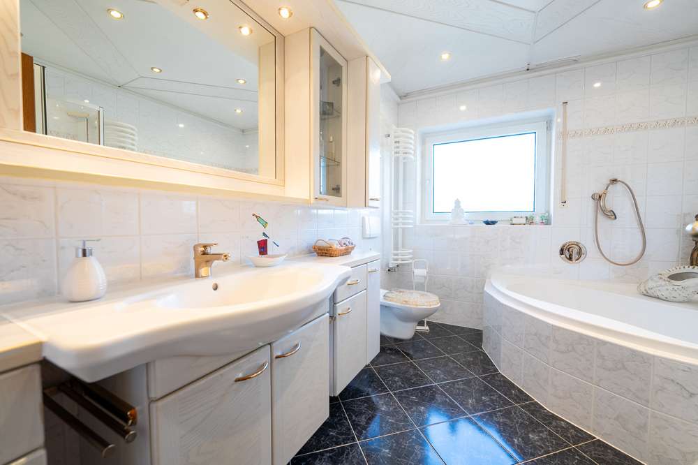 Immobilie in Obertiefenbach - ***Stilvoll mit viel Platz*** - Bild 20