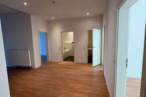 [LIS-10490] WG geeignete 3 Zimmer-Studentenwohnung inkl. Küche neben dem Rhein-Center! – Ostlandstr. 38a, 50858 Weiden, Köln – Vorschaubild 2