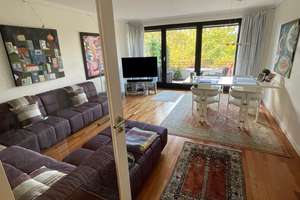 Ambiente mit Aussicht: 3,5-Zimmer-Terrassen-Wohnung in Düsseldorf-Oberrath – Reichswaldallee 15a, 40472 Rath, Düsseldorf – Vorschaubild 5