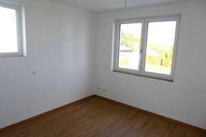 Neubau-Passivhaus-Doppelhaushälfte mit Terrasse und Balkon in Ulm/Lehr gelegen. – Bgm.-Leypoldt-Weg 16, 89081 Lehr, Ulm – Vorschaubild 14