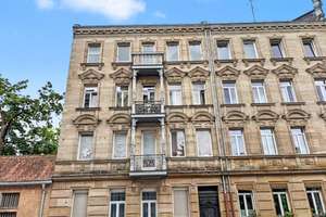 Historischer Altbaucharme trifft Potenzial – 4-Zimmer-Wohnung im Denkmalobjekt in Fürth