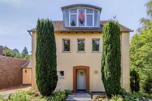 Mediterraner Charme! Großzügiges Zweifamilienhaus in bester Lage Bredeneys