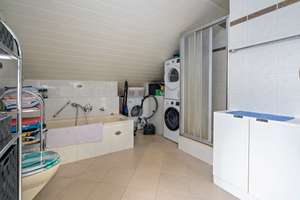 Zweifamilienhaus in ruhiger Traumlage – Stil, Komfort & Natur – Die vollständige Adresse der Immobilie erhältst du vom Anbieter., 93055 Brandlberg-Keilberg, Regensburg – Vorschaubild 20