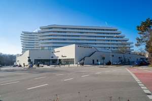 Lichtdurchflutete Dreizimmerwohnung mit Bad und Gäste-WC, großem Balkon und Einbauküche – Dr.-Gessler-Straße 2, 93051 Großprüfening-Dechbetten-Königswiesen, Regensburg – Vorschaubild 2