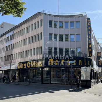 Büroflächen mit Dachterrasse und Domblick an gefragter Lage!