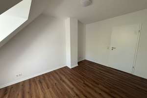 ***Top renovierte DG-Wohnung zu vermieten*** – Hermannstr. 43, 44791 Hamme, Bochum – Vorschaubild 6