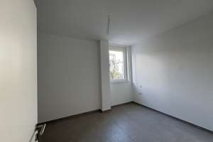 Moderne 2-Zimmer-Wohnung mit großzügiger Terrasse in ruhiger Wohnlage von Stuttgart-Dachswald – Die vollständige Adresse der Immobilie erhältst du vom Anbieter., 70569 Dachswald, Stuttgart – Vorschaubild 4