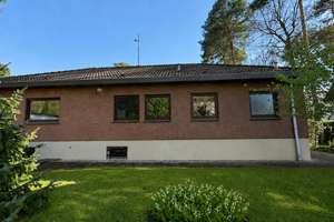 Freistehendes Einfamilienhaus in begehrter Lage von Kladow - Nähe Glienicker See
 – Die vollständige Adresse der Immobilie erhältst du vom Anbieter., 14089 Kladow, Berlin – Vorschaubild 3