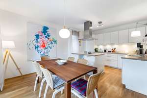 Am Naturschutzgebiet zuhause: Großzügige Maisonette mit Terrasse und Balkon – Die vollständige Adresse der Immobilie erhältst du vom Anbieter., 22397 Wohldorf-Ohlstedt, Hamburg – Vorschaubild 9