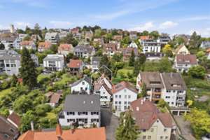 Vielseitig nutzbares Zweifamilienhaus mit Garten in gefragter Wohnlage – Die vollständige Adresse der Immobilie erhältst du vom Anbieter., 70619 Sillenbuch (Ortsteil), Stuttgart – Vorschaubild 2