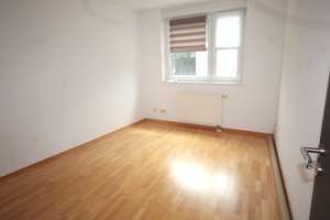 3-Zimmer-Wohnung mit Terrasse in Düsseldorf-Kaiserswerth – Arnheimer Straße 44, 40489 Kaiserswerth, Düsseldorf – Vorschaubild 7