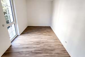 Moderne 4-Zimmer-Wohnung mit Balkon & Tiefgarage in zentraler, ruhiger Lage in Freital – Lutherstraße 28f, 1705 Freital – Vorschaubild 17