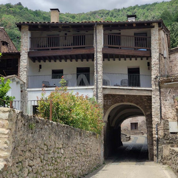 Immobilien zum Verkauf in La Vall d'en Bas