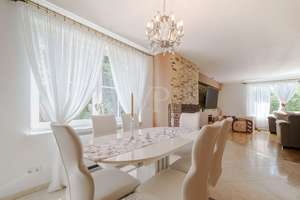 Top gepflegtes Familiendomizil in beliebter Lage mit viel Platz auf 3 Ebenen, Garten und Garage – Die vollständige Adresse der Immobilie erhältst du vom Anbieter., 61279 Grävenwiesbach – Vorschaubild 6