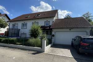 Ansprechendes Zweifamilienhaus Nähe Wolnzach – Die vollständige Adresse der Immobilie erhältst du vom Anbieter., 85296 Rohrbach – Vorschaubild 2