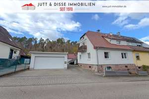 Doppelhaushälfte mit Doppelgarage und schönem Grundstück in Gaggenau-Selbach – Die vollständige Adresse der Immobilie erhältst du vom Anbieter., 76571 Gaggenau – Vorschaubild 1