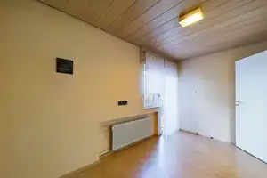 Gepflegtes Einfamilienhaus mit Platz für die ganze Familie | Große Doppelgarage, EBK & neues Bad – Heilbronn (Kreis) – Vorschaubild 20
