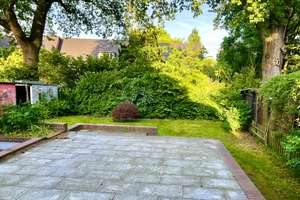 Familientraum! Endlich ein eigener Garten! Bezugsfrei! Einziehen und wohlfühlen! – Die vollständige Adresse der Immobilie erhältst du vom Anbieter., 22529 Lokstedt, Hamburg – Vorschaubild 2