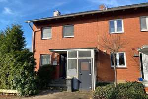 Reihenendhaus in ruhiger Sackgassenlage nähe WKK! – Die vollständige Adresse der Immobilie erhältst du vom Anbieter., 25746 Heide – Vorschaubild 1