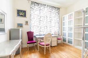 Dreifamilienhaus mit Altbaucharme. Hinterhof und Balkonen. 306m² in Solingen Mitte. – Die vollständige Adresse der Immobilie erhältst du vom Anbieter., 42651 Solingen-Mitte, Solingen – Vorschaubild 7