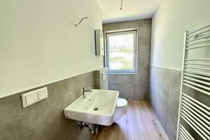Erstbezug nach Sanierung – Moderne 3-Zimmer-Wohnung mit Balkon in Oberhausen-Osterfeld – Ackerstraße 9, 46117 Heide, Oberhausen – Vorschaubild 2