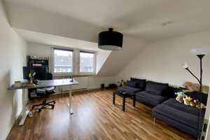 Cozy 2-Room Furnished | Gemütliche 2-Zimmer-Wohnung Pempelfort – central & möbliert & connected – Düsseldorf – Vorschaubild 1