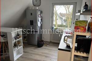 **huesch-immobilien.de**
Charmante 2-Zimmer-Dachgeschosswohnung in Essen-Bergerhausen – Die vollständige Adresse der Immobilie erhältst du vom Anbieter., 45136 Bergerhausen, Essen – Vorschaubild 11