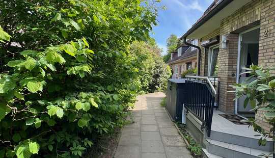 Bild von Mittelreihenhaus mit Sauna, Traumküche, Stellplatz und Blick ins Grüne