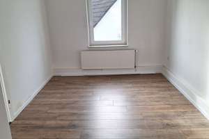 Helle Altbauwohnung mit Blick auf den Phönixsee in Dortmund Hörde – Die vollständige Adresse der Immobilie erhältst du vom Anbieter., 44263 Hörde (Ortsteil), Dortmund – Vorschaubild 5