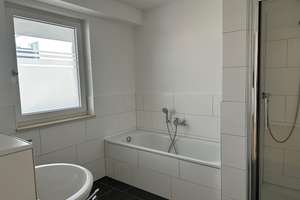 Tolle Penthouse - Wohnung (Maisonette) mit Dachterrasse in begehrter Lage von Hannover - Bemerode – Neherfeld 14, 30539 Bemerode, Hannover – Vorschaubild 8