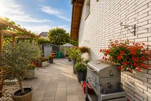 Gepflegtes Einfamilienhaus mit flexiblem Raumkonzept, großem Garten & Photovoltaik – 12355 Rudow, Berlin – Vorschaubild 5