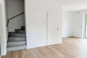 NEUBAU - Erstbezug in Hamburg: Moderne 5-Zimmer Reiheneckhaus – Die vollständige Adresse der Immobilie erhältst du vom Anbieter., 22523 Eidelstedt, Hamburg – Vorschaubild 3