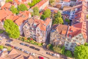 Altbaujuwel in der Heidelberger Weststadt: repräsentative 6-Zimmer-Wohnung mit Stellplatz und Balkon – Die vollständige Adresse der Immobilie erhältst du vom Anbieter., 69115 Weststadt, Heidelberg – Vorschaubild 3