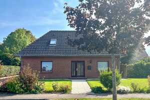 Großes Einfamilienhaus! Schönes Grundstück! Gute Infrastruktur! – Dithmarschen (Kreis) – Vorschaubild 2