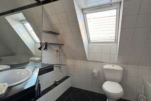 Individuelle Maisonette-Wohnung mit Balkon und TG-Stellplatz – Frohmestraße 68b, 22459 Schnelsen, Hamburg – Vorschaubild 14