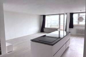 Am Werksviertel: 98 m² mit Alpenblick, 2 Bädern & High-End-Küche