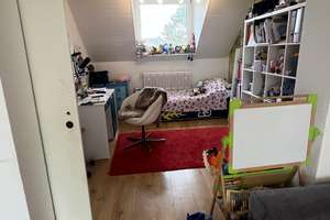 Gepflegtes Dreifamilienhaus mit historischem Charme in ruhiger Wohnlage. – Die vollständige Adresse der Immobilie erhältst du vom Anbieter., 47137 Mittelmeiderich, Duisburg – Vorschaubild 26