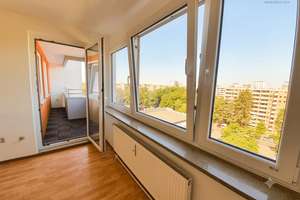 Bezugsfrei: Barrierefreier Wohntraum mit EBK und Balkon – Die vollständige Adresse der Immobilie erhältst du vom Anbieter., 90471 Langwasser Nordwest, Nürnberg – Vorschaubild 6