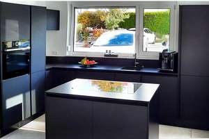 Modernes Reiheneckhaus mit schöner Terrasse, Garten & Garage - "Im Raiser" in Stuttgart-Zuffenhausen – Die vollständige Adresse der Immobilie erhältst du vom Anbieter., 70437 Zuffenhausen-Im Raiser, Stuttgart – Vorschaubild 3
