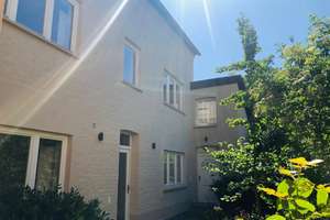 Saniertes Lofthaus in Bestlage von Bonn-Beuel/tlw. hohe Decken /5 Zi./Sonnenterrasse+kleiner Garten – Die vollständige Adresse der Immobilie erhältst du vom Anbieter., 53225 Beuel-Mitte, Bonn – Vorschaubild 2