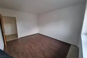 Charmante 3-Zimmer-Wohnung in Bonn - Ideal für modernes Wohnen – Zeppelinstraße 16, 53177 Bonn – Vorschaubild 2