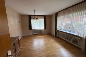 Großes EFH mit angrenzender Scheune und Nebengebäuden in Altdorf OT Eismannsberg – Die vollständige Adresse der Immobilie erhältst du vom Anbieter., 90518 Altdorf bei Nürnberg – Vorschaubild 5