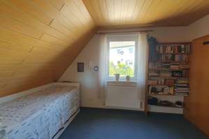 Freistehendes Einfamilienhaus mit Einliegerwohnung, Pool und großem Garten in Remscheid Süd – Die vollständige Adresse der Immobilie erhältst du vom Anbieter., 42859 Zentralpunkt, Remscheid – Vorschaubild 30