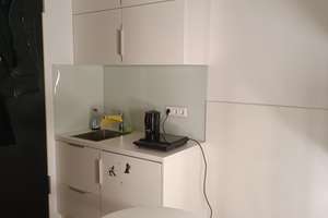 1-Zimmer-Wohnung in Regensburgs lebendiger Innenstadt – Neupfarrplatz 6a, 93047 Innenstadt, Regensburg – Vorschaubild 4