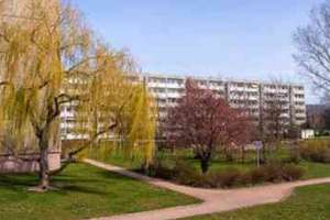 Schöner Wohnen in dieser ansprechenden 3-Zimmer-Wohnung (WBS) – Berthelsdorfer Weg 17, 1279 Tolkewitz/Seidnitz-Nord, Dresden – Vorschaubild 8