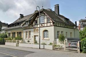 Stilvolle Stadtvilla mit Burgblick im Herzen von Königstein